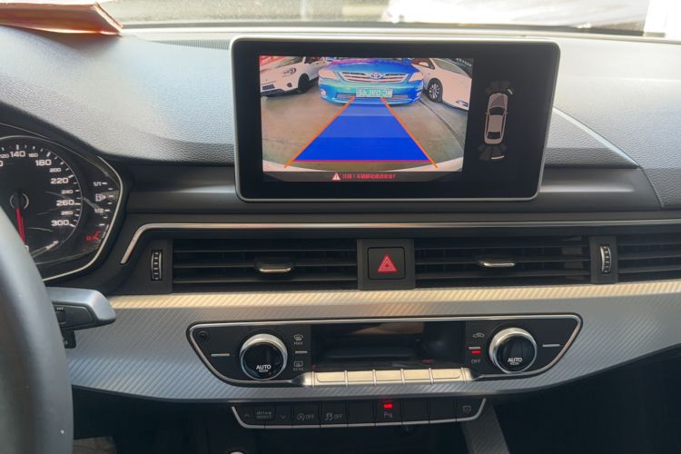 Used Audi A4L 2017 Plus 40 TFSI Fashion Model Audio And AC Panel