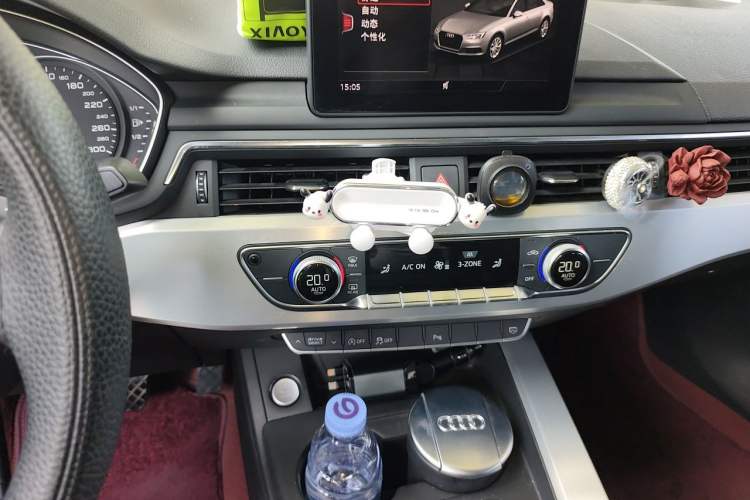 Used Audi A4L 2017 40 TFSI Style Edition Audio And AC Panel