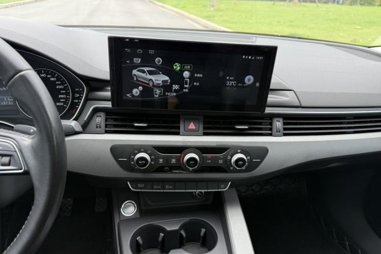 Used Audi A4L 2017 40 TFSI Ambition Edition Audio And AC Panel