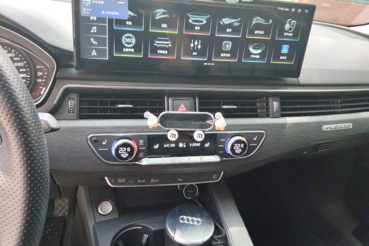 Used Audi A4L 2017 45 TFSI quattro Style Edition Audio And AC Panel