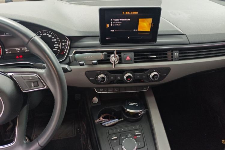 Used Audi A4L 2017 40 TFSI Ambition Edition Audio And AC Panel