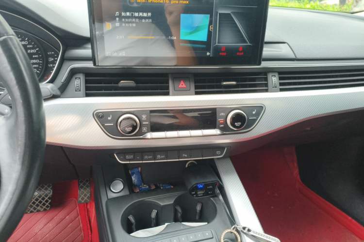 Used Audi A4L 2017 40 TFSI Fashion Model Audio And AC Panel