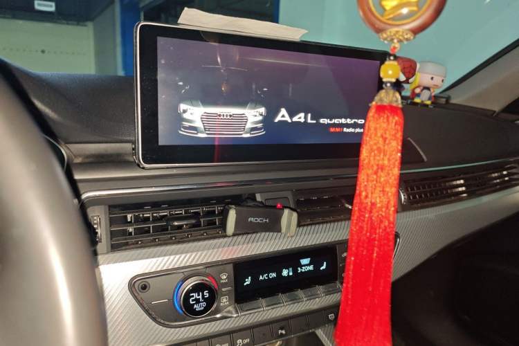 Used Audi A4L 2017 40 TFSI Fashion Model Audio And AC Panel