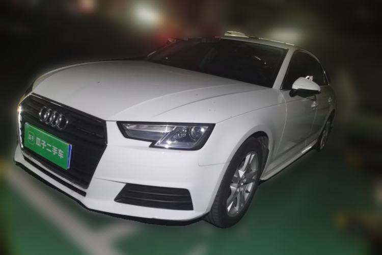Used Audi A4L 2017 Plus 40 TFSI Ambition Model Guazi used car, China used car export, Used car for sale, Used cars, Cheapest cars for sale