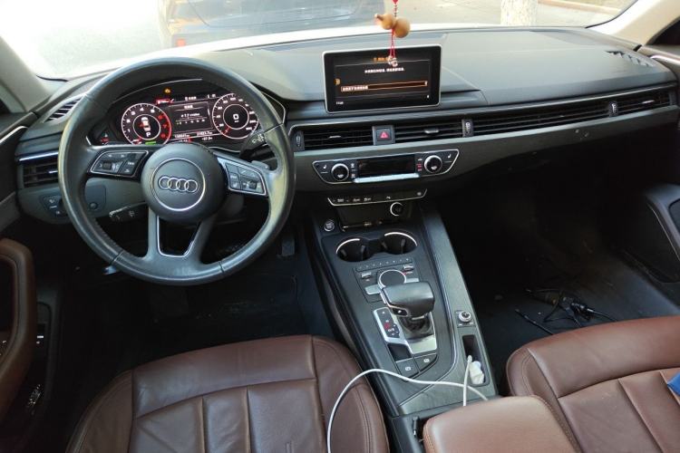 Used Audi A4L 2017 Plus 40 TFSI Style Edition Center Console