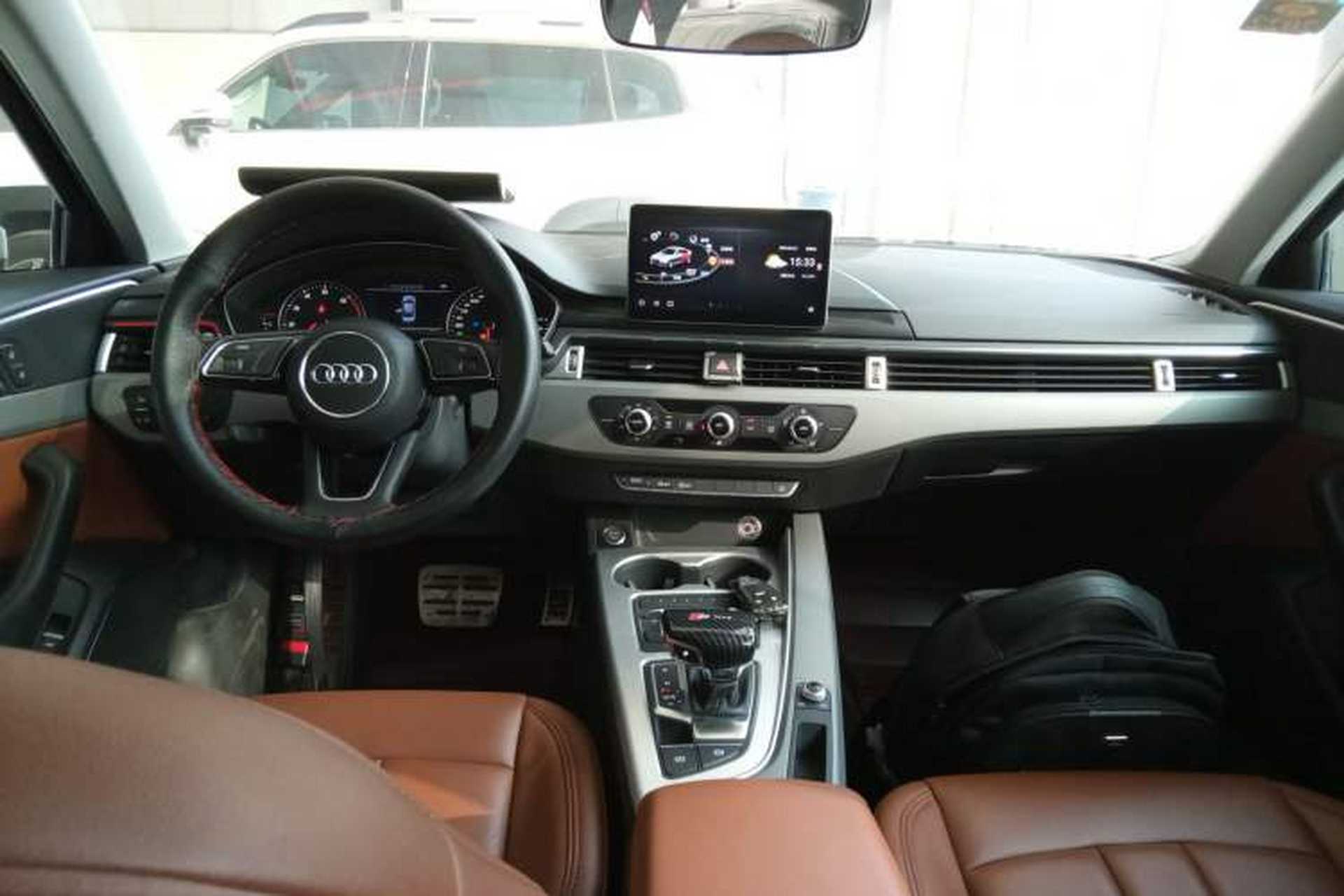 Used Audi A4L 2017 40 TFSI Ambition Edition Center Console
