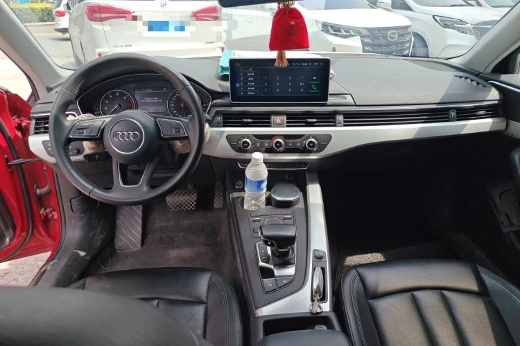 Used Audi A4L 2017 40 TFSI Ambition Edition Center Console