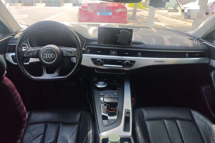 Used Audi A4L 2017 45 TFSI quattro Sport Edition Center Console