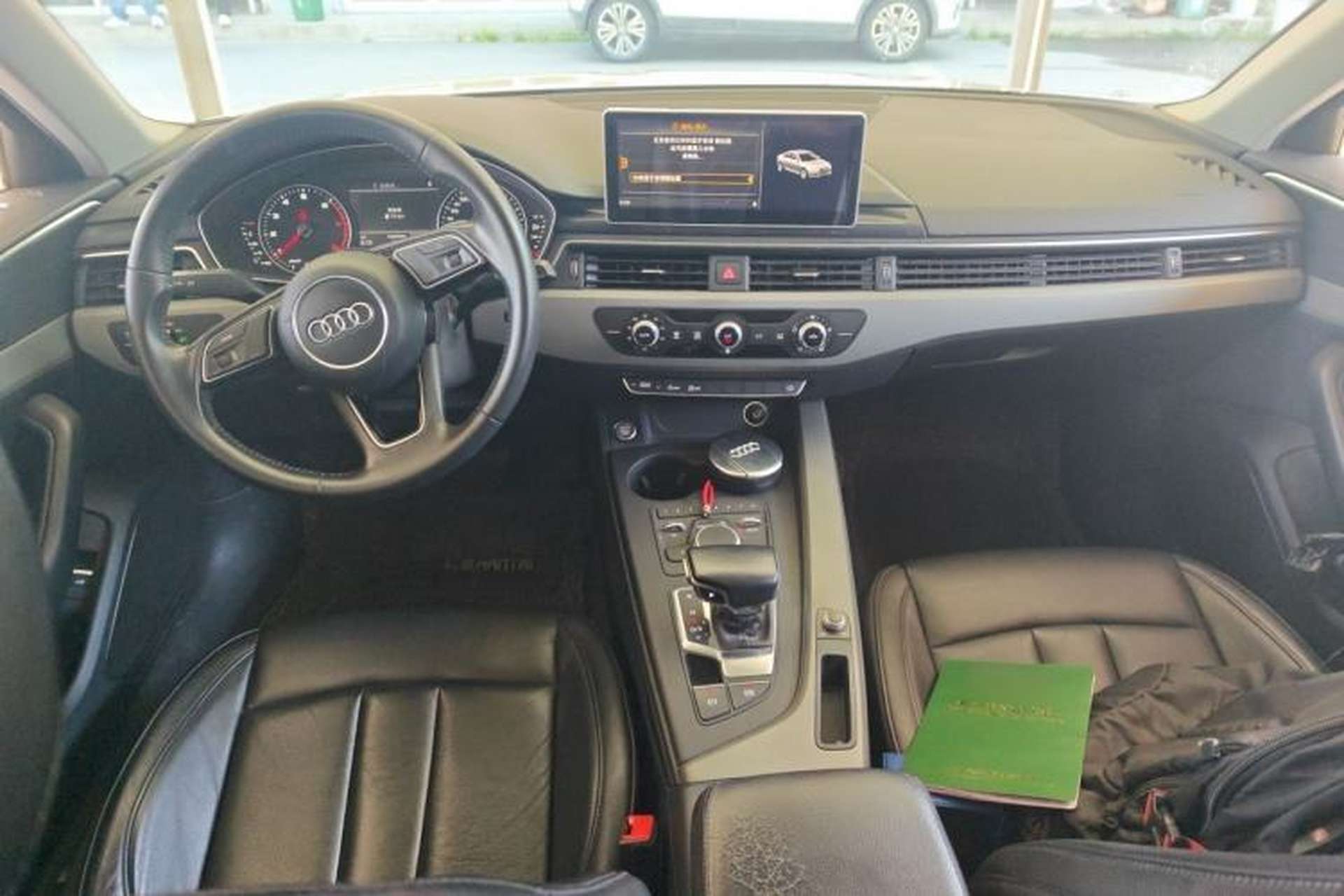 Used Audi A4L 2017 40 TFSI Ambition Edition Center Console