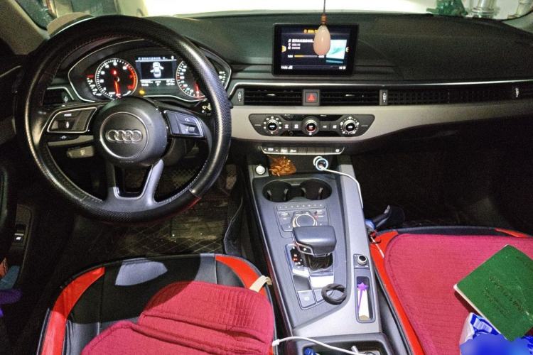 Used Audi A4L 2017 Plus 40 TFSI Ambition Model Center Console