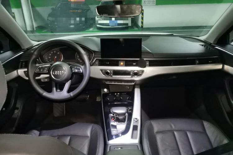 Used Audi A4L 2017 40 TFSI Fashion Model Center Console