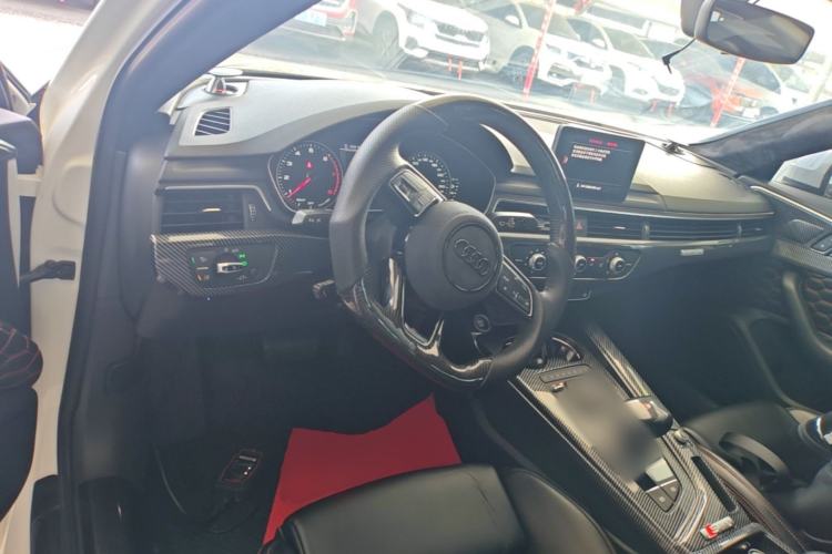 Used Audi A4L 2017 Plus 40 TFSI Ambition Model Center Console