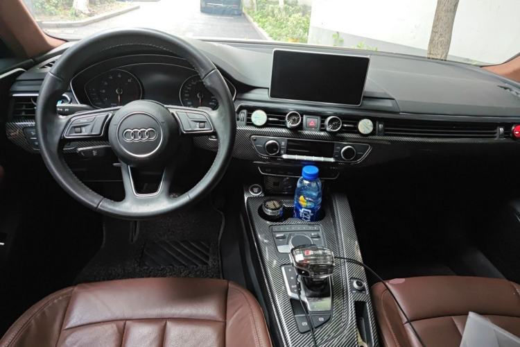 Used Audi A4L 2017 Plus 40 TFSI Style Edition Center Console