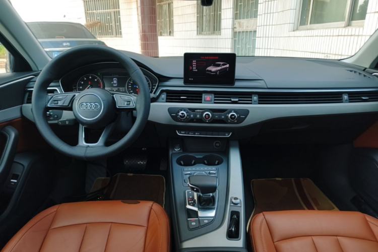 Used Audi A4L 2017 Plus 40 TFSI Ambition Model Center Console