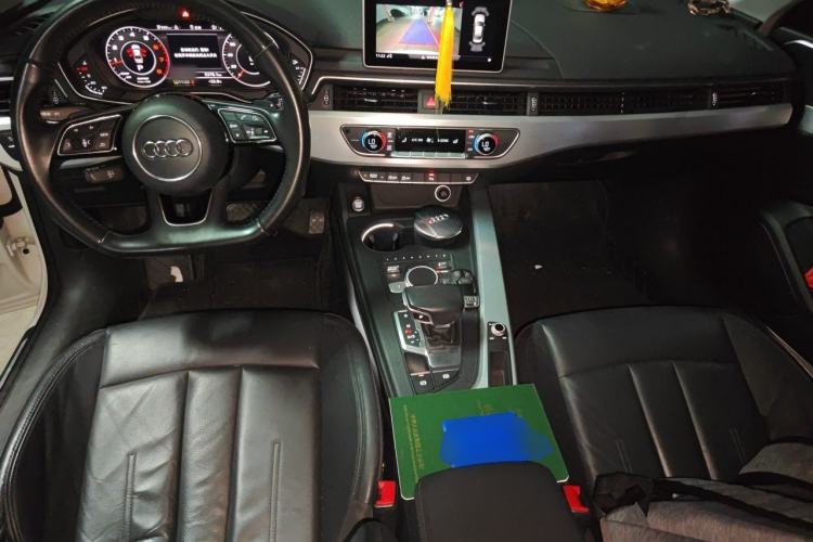 Used Audi A4L 2017 Plus 40 TFSI Sport Model Center Console