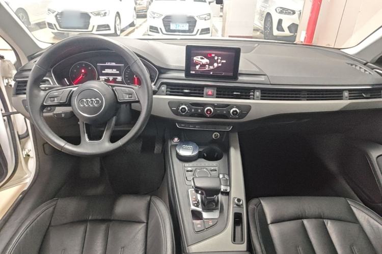 Used Audi A4L 2017 40 TFSI Ambition Edition Center Console