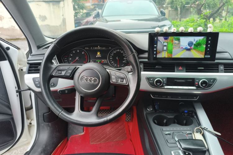 Used Audi A4L 2017 40 TFSI Fashion Model Center Console