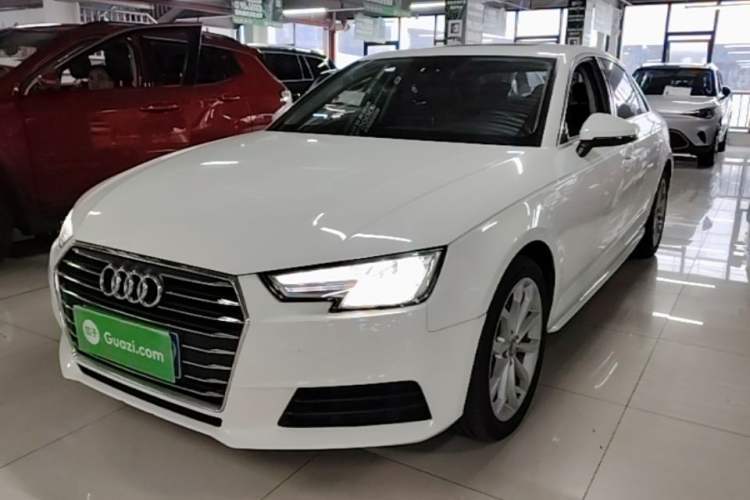 Used Audi A4L 2017 Plus 40 TFSI Ambition Model Guazi used car, China used car export, Used car for sale, Used cars, Cheapest cars for sale