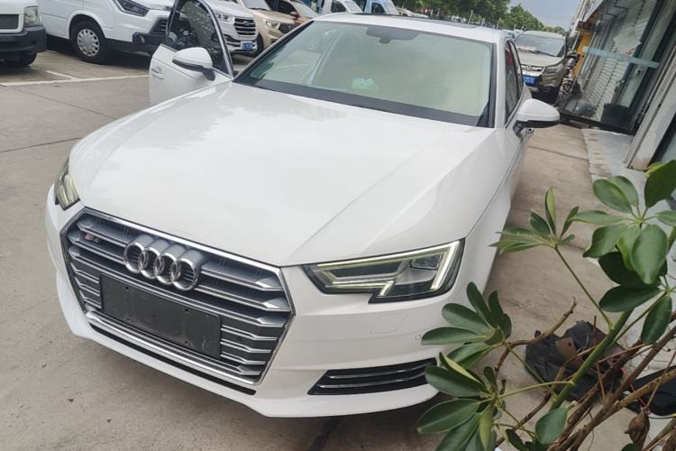 Used Audi A4L 2017 40 TFSI Style Edition Guazi used car, China used car export, Used car for sale, Used cars, Cheapest cars for sale