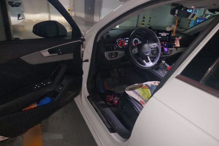 Used Audi A4L 2017 Plus 40 TFSI Ambition Model Driver Seat