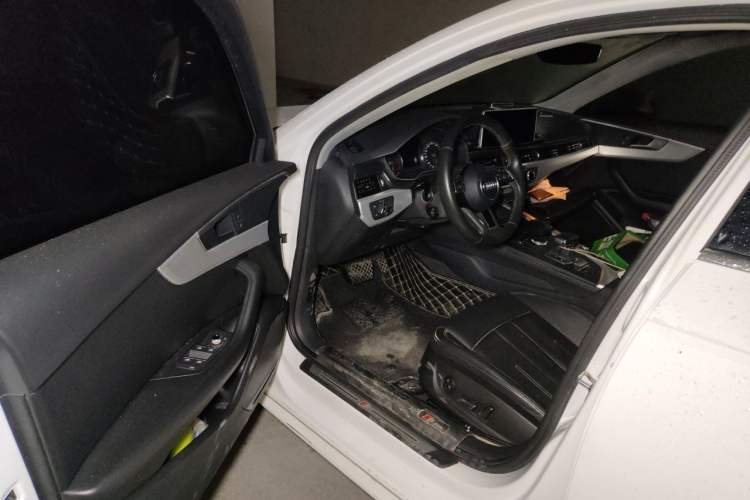 Used Audi A4L 2017 40 TFSI Style Edition Driver Seat