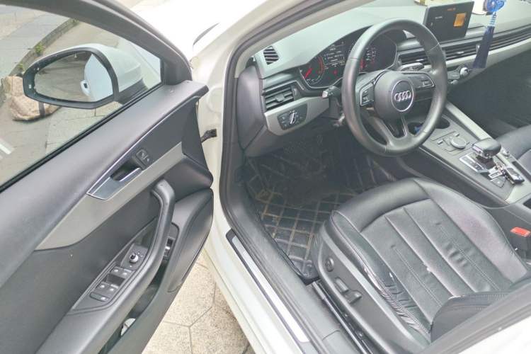 Used Audi A4L 2017 Plus 40 TFSI Ambition Model Driver Seat