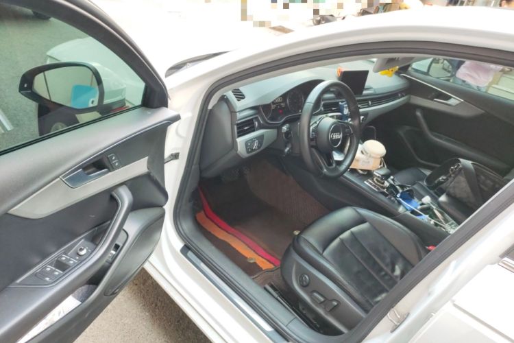 Used Audi A4L 2017 40 TFSI Ambition Edition Driver Seat