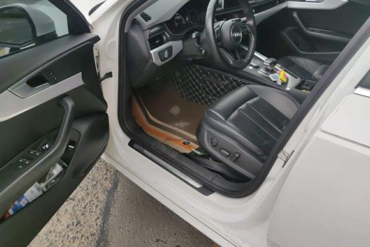 Used Audi A4L 2017 Plus 40 TFSI Fashion Model Driver Seat