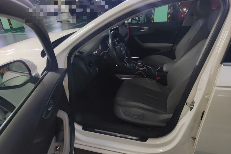 Used Audi A4L 2017 40 TFSI Style Edition Driver Seat