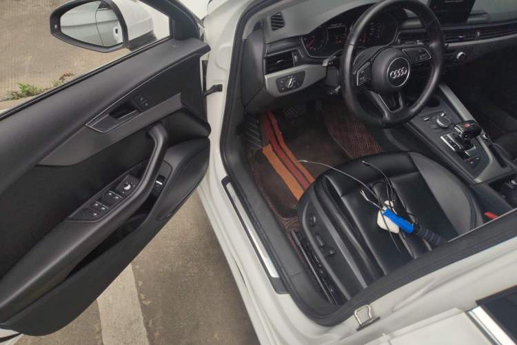 Used Audi A4L 2017 Plus 40 TFSI Ambition Model Driver Seat
