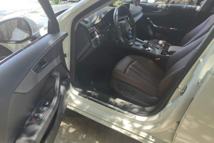 Used Audi A4L 2017 Plus 40 TFSI Ambition Model Driver Seat