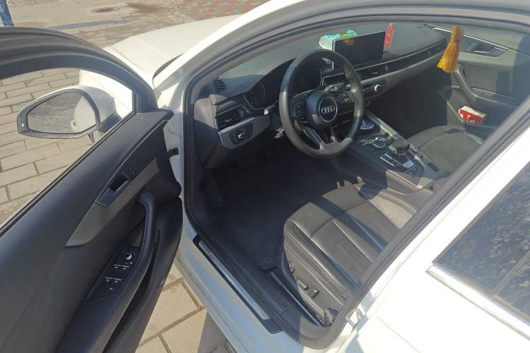Used Audi A4L 2017 Plus 40 TFSI Ambition Model Driver Seat