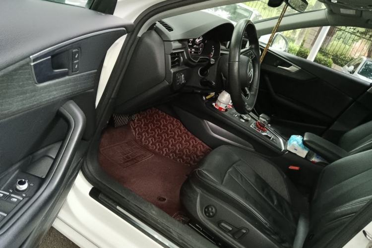 Used Audi A4L 2017 Plus 45 TFSI quattro Stylish Model Driver Seat