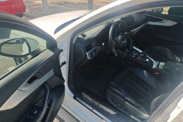 Used Audi A4L 2017 45 TFSI quattro Sport Edition Driver Seat