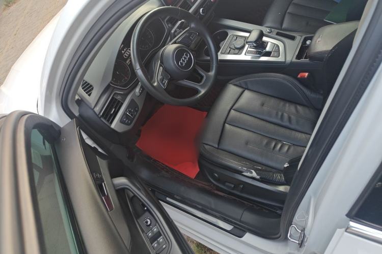 Used Audi A4L 2017 Plus 40 TFSI Ambition Model Driver Seat