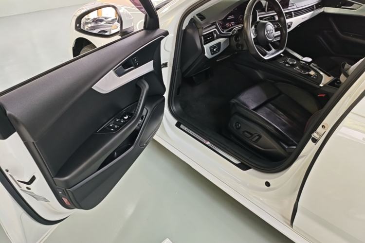 Used Audi A4L 2017 45 TFSI quattro Sport Edition Driver Seat