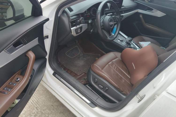 Used Audi A4L 2017 Plus 40 TFSI Ambition Model Driver Seat