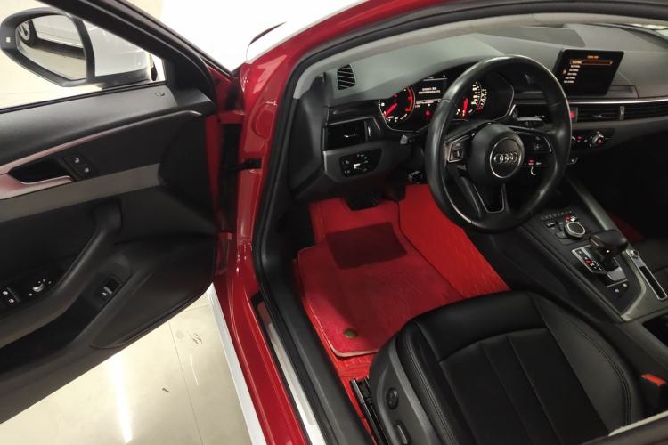 Used Audi A4L 2017 40 TFSI Ambition Edition Driver Seat