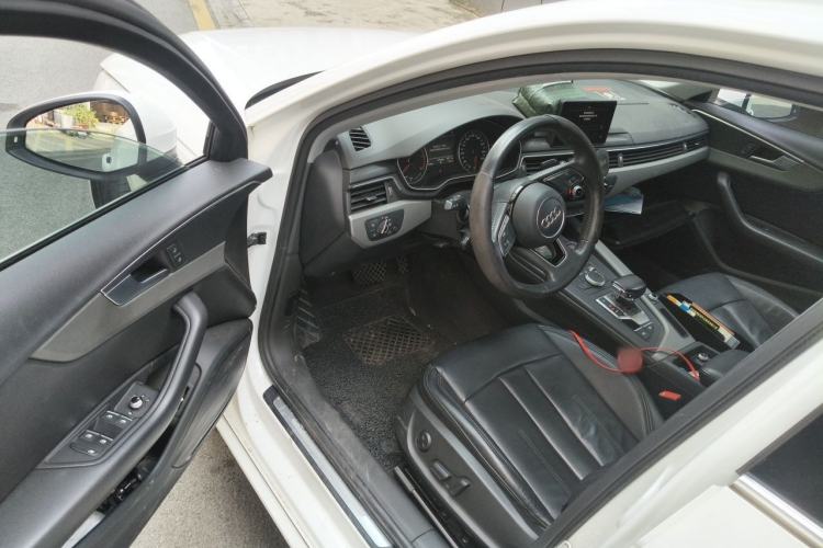 Used Audi A4L 2017 Plus 40 TFSI Ambition Model Driver Seat