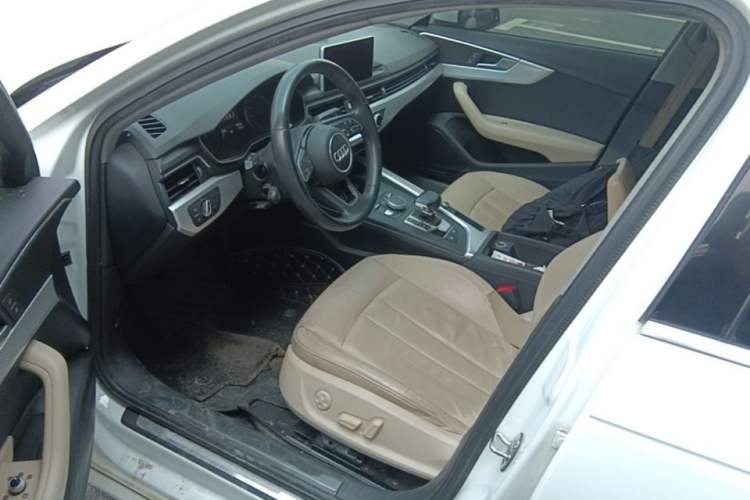 Used Audi A4L 2017 Plus 40 TFSI Fashion Model Driver Seat