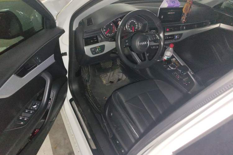 Used Audi A4L 2017 40 TFSI Fashion Model Driver Seat