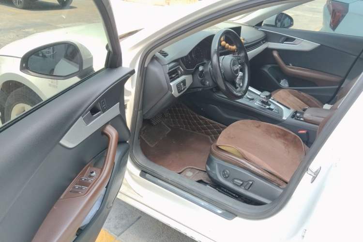Used Audi A4L 2017 Plus 40 TFSI Fashion Model Driver Seat