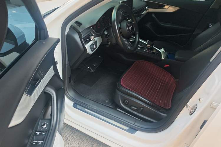 Used Audi A4L 2017 Plus 40 TFSI Ambition Model Driver Seat