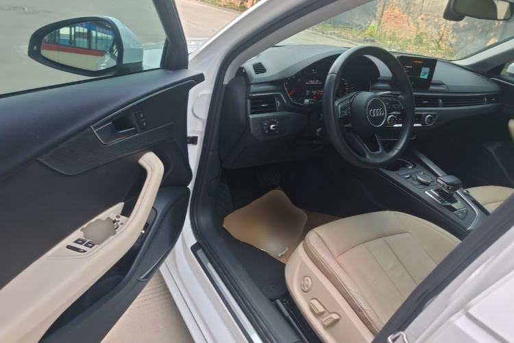 Used Audi A4L 2017 40 TFSI Style Edition Driver Seat