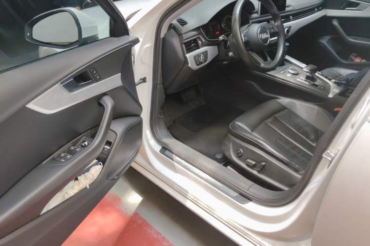 Used Audi A4L 2017 40 TFSI Fashion Model Driver Seat