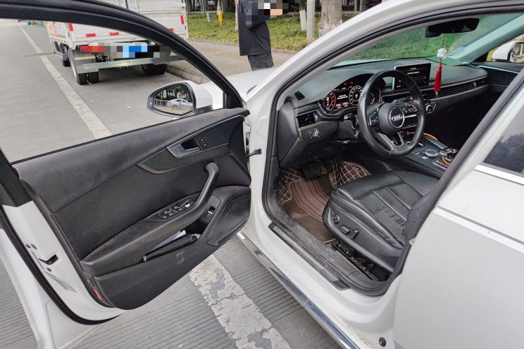 Used Audi A4L 2017 40 TFSI Style Edition Driver Seat