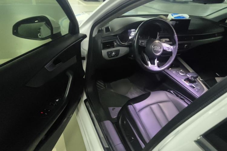 Used Audi A4L 2017 Plus 40 TFSI Ambition Model Driver Seat