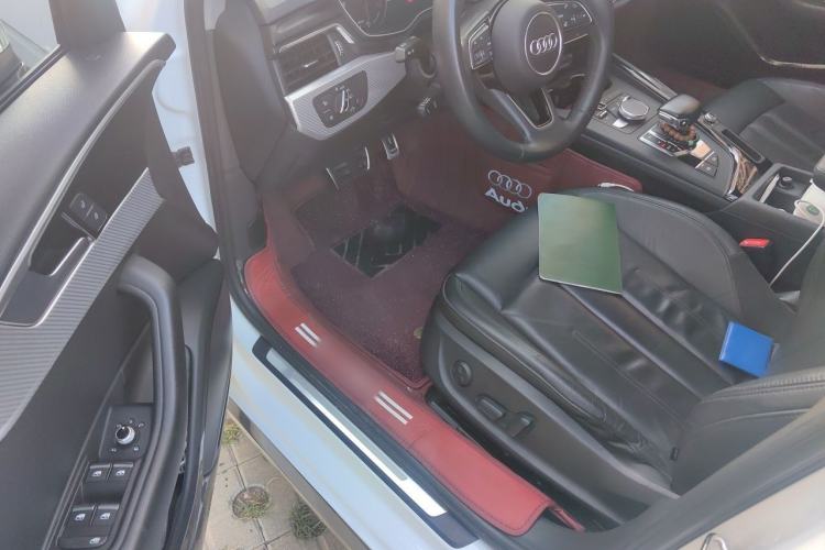 Used Audi A4L 2017 Plus 40 TFSI Fashion Model Driver Seat