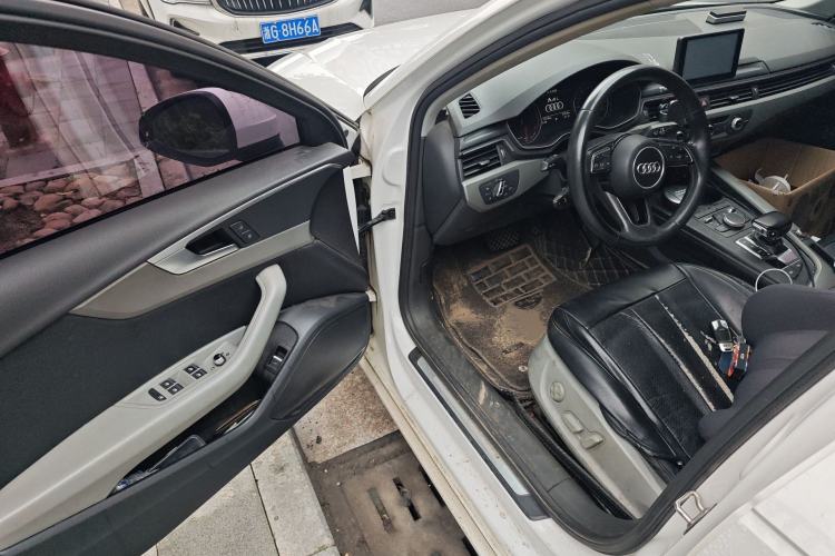 Used Audi A4L 2017 40 TFSI Ambition Edition Driver Seat