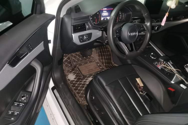 Used Audi A4L 2017 40 TFSI Fashion Model Driver Seat